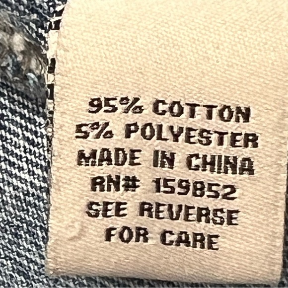 Satin Doll Medium Washed, Cropped, Denim Jacket, Button Front, Size L, - Picture 4 of 6